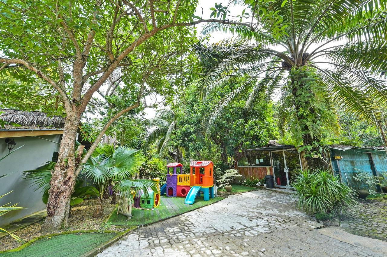 Oyo 90636 Teratak Zakiah Chalet Jerantut Dış mekan fotoğraf