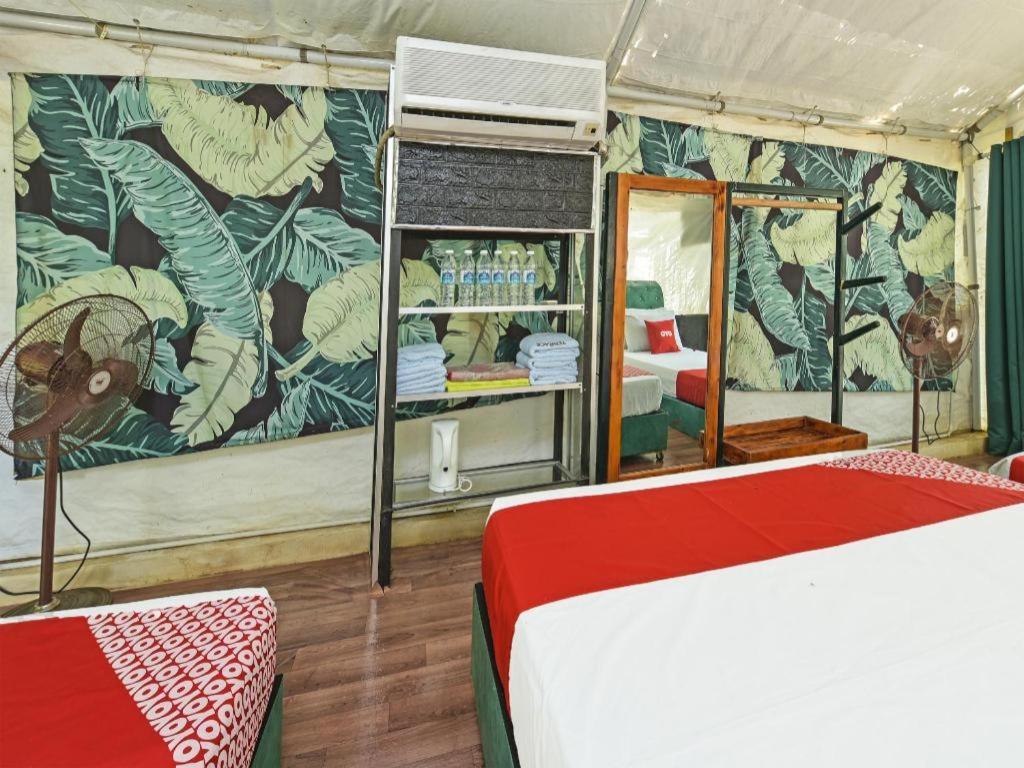 Oyo 90636 Teratak Zakiah Chalet Jerantut Dış mekan fotoğraf