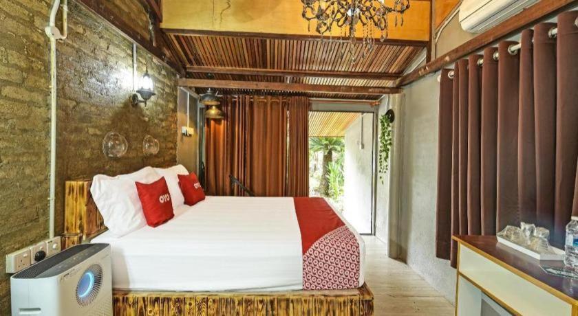 Oyo 90636 Teratak Zakiah Chalet Jerantut Dış mekan fotoğraf
