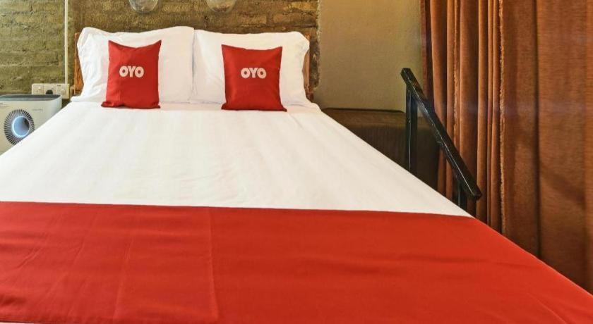 Oyo 90636 Teratak Zakiah Chalet Jerantut Dış mekan fotoğraf