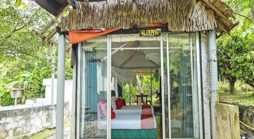 Oyo 90636 Teratak Zakiah Chalet Jerantut Dış mekan fotoğraf